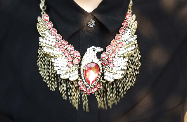 statement necklace aquila rosa
