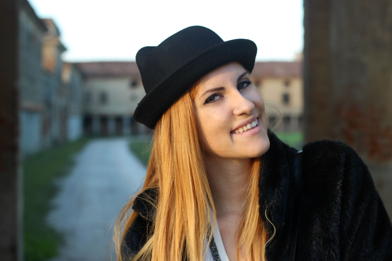 elisabetta bertolini fashion blogger italia - cappello miste uau