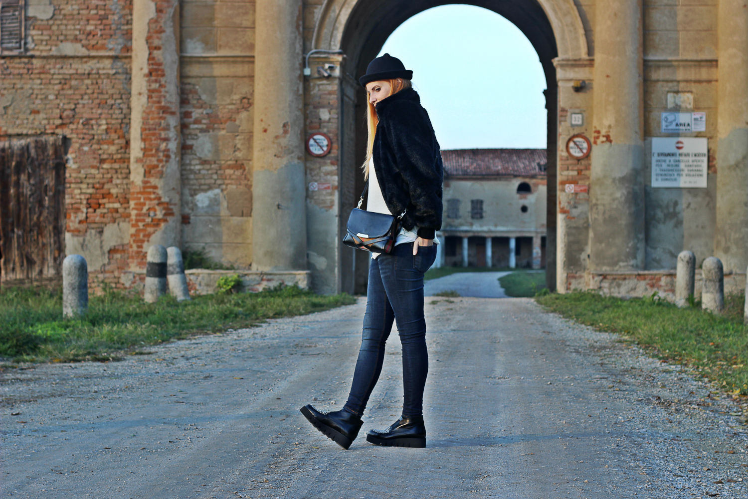 elisabetta bertolini fashion blogger italiana - outfit - cremona - cappello miao - trends cappelli