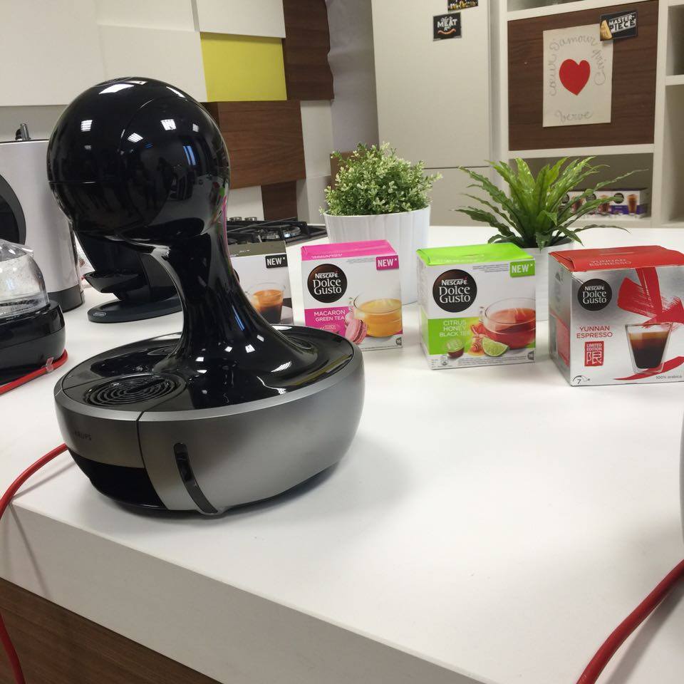nuova drop macchinetta del caffé di nescafé dolce gusto