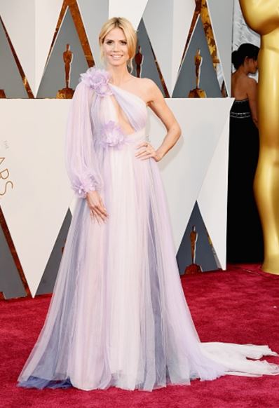 heidi klum in marchesa per notte oscar 2016 pastel trend