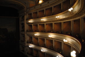 Umbria-Teatro Mancinelli-Dandy elegance