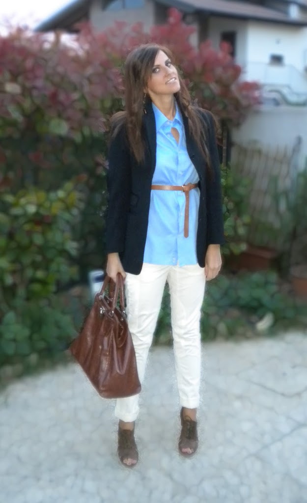 camiciaazzurra