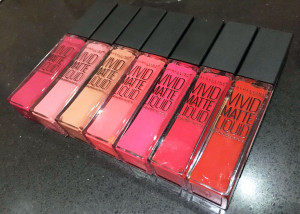 E VOI SIETE MATTE ABBASTANZA??? SCOPRI QUANTO IN BASE AL TUO NUOVO GLOSS BY VIVID MATTE DI MAYBELLINE NY