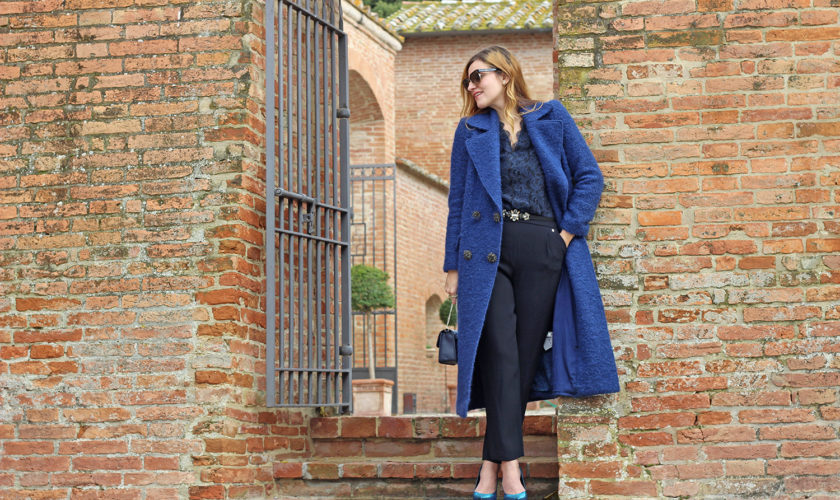 total look blu via delle perle