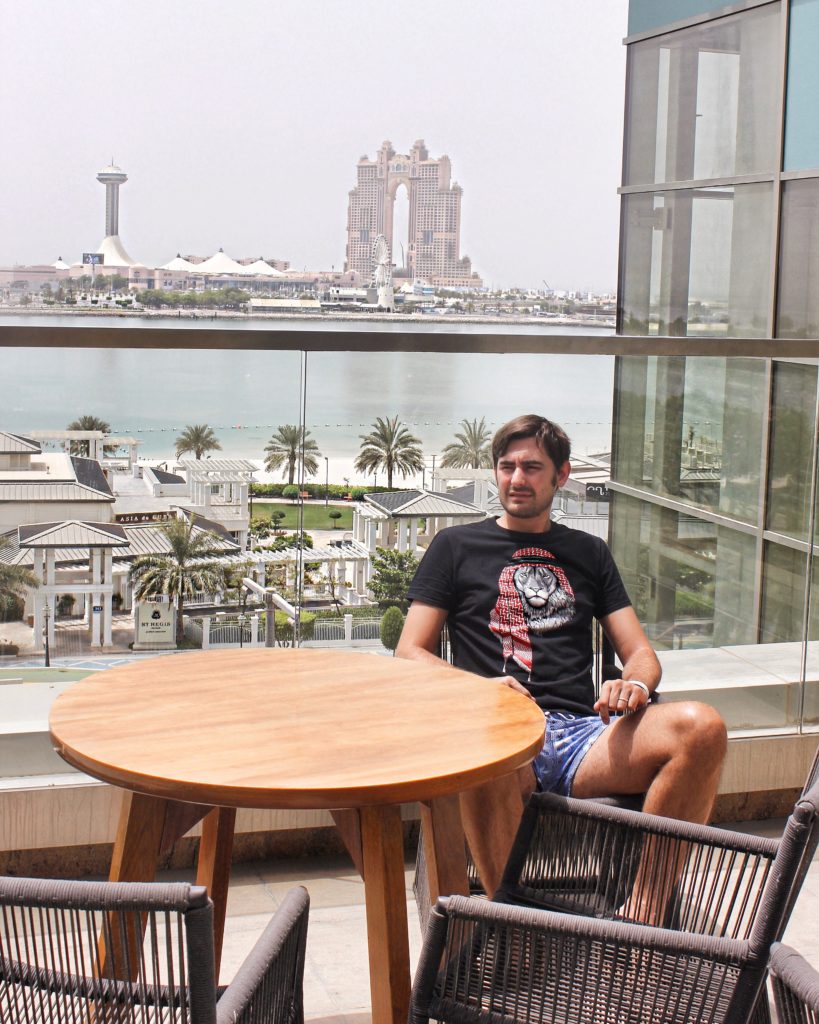 top_travel_influencer